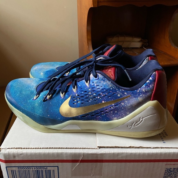 kobe 9 galaxy